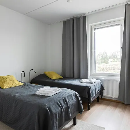 Spacious For 4 *